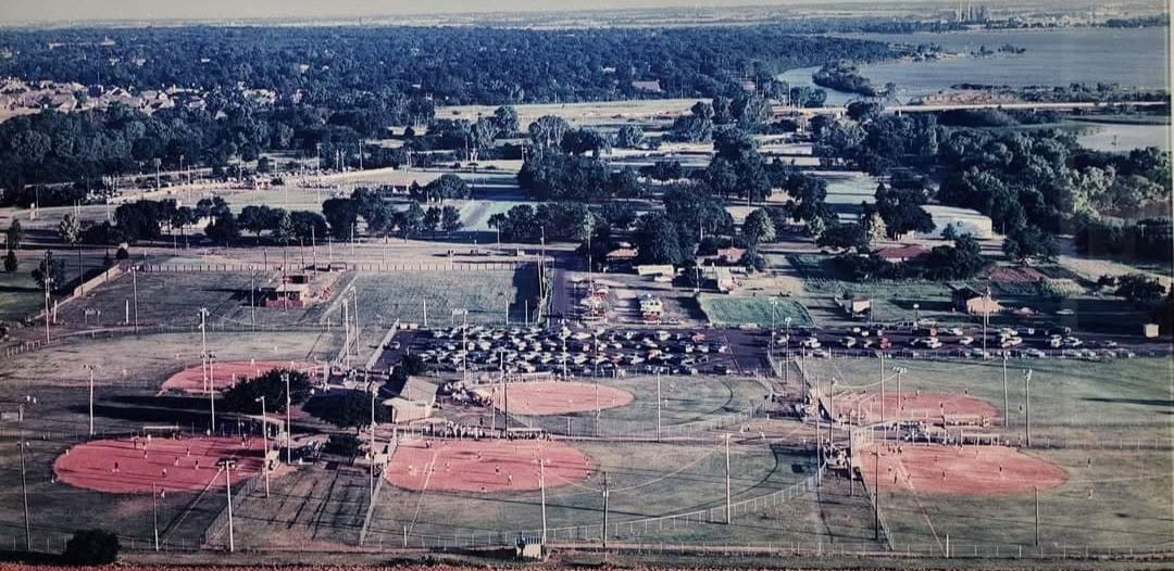 Historical aerial view of PCO Girls Softball Complex